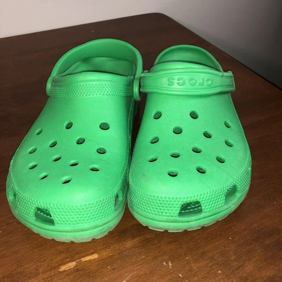 Crocs Classic Clog Green M10 W12 Unisex - Picture 5 of 7
